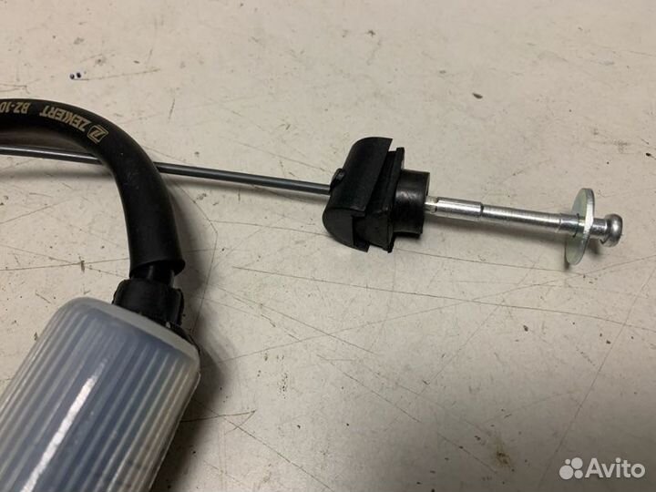 Трос сцепления Volkswagen Transporter T4 1991-2003