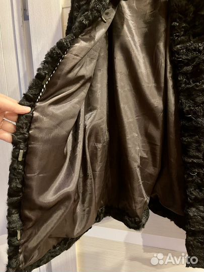 Шуба каракулевая