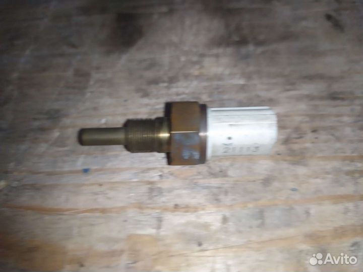 Датчик температуры двигателя suzuki skywave 03-16