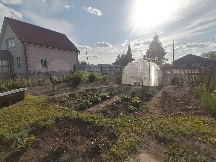 Дом 48,7 м² на участке 6,8 сот.