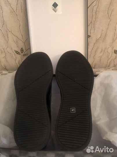 Ботинки мужские 41 размер новые