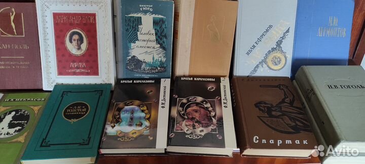 Книги (художественная литература)