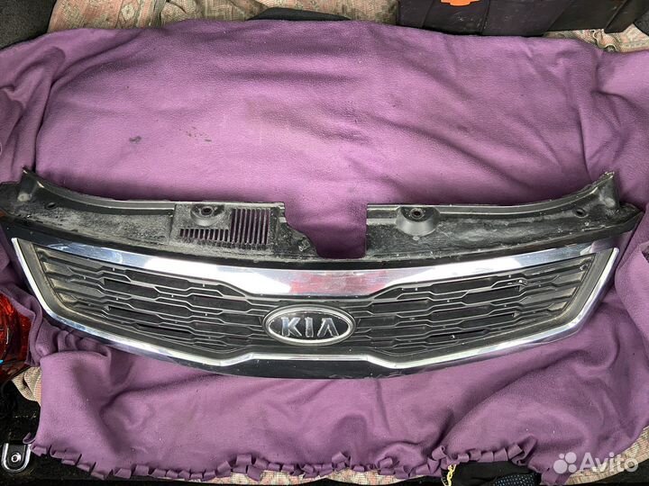 Решетка радиатора kia ceed