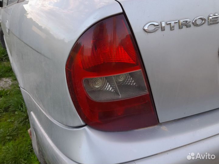 Фонарь задний Citroen C5 1