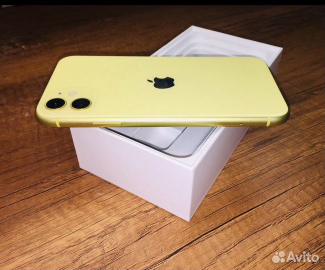 iPhone 11, 64 ГБ