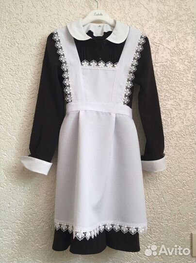 Фартук белый и чёрный. Р. 34 Школьная форма