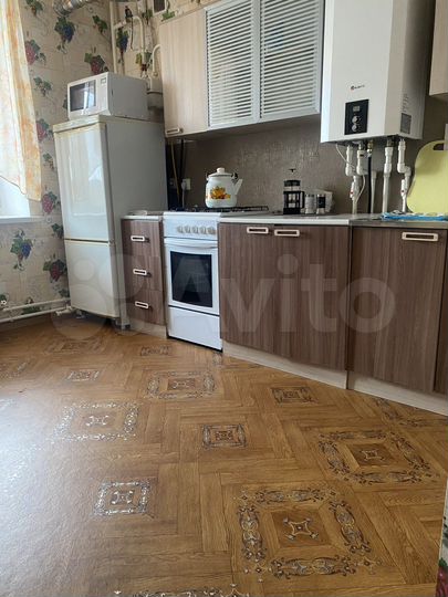 3-к. квартира, 60 м², 3/5 эт.