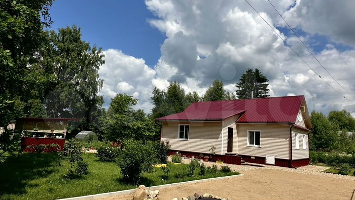 Дом 75,7 м² на участке 42 сот.