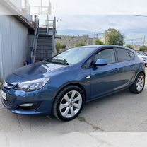 Opel Astra 1.4 AT, 2015, 165 000 км, с пробегом, цена 835 000 руб.