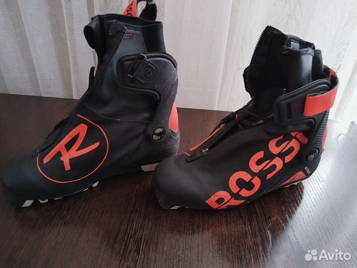 Лыжные ботинки