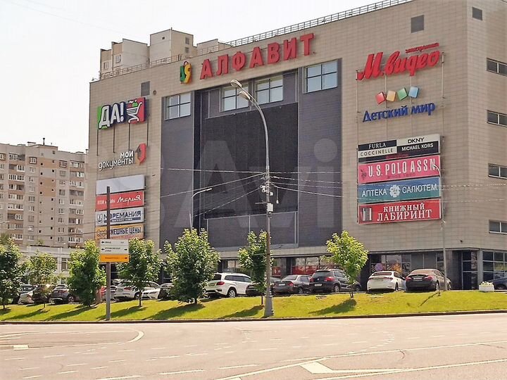 Соб-к ТК Алфавит 20м2 под шоурум/сервис у мфц