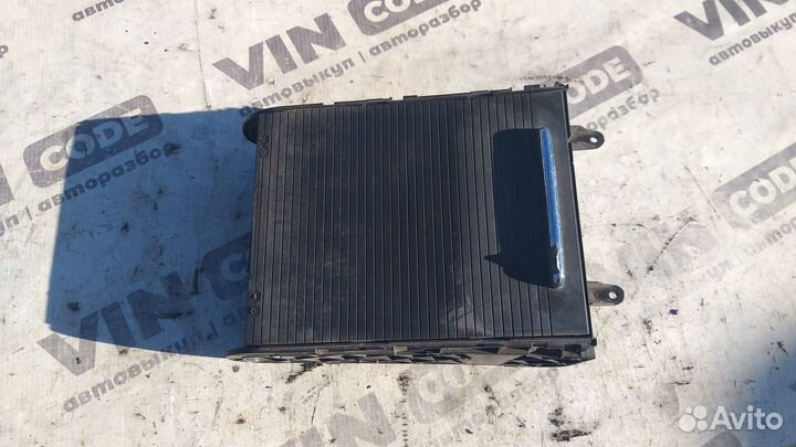 Подстаканник Volkswagen Passat B6