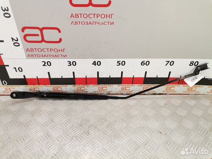 Щеткодержатель (поводок стеклоочистителя, дворник)