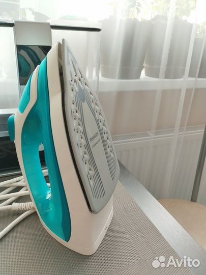 Утюг Philips NL9206AD-4