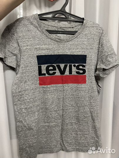 Футболка levis женская
