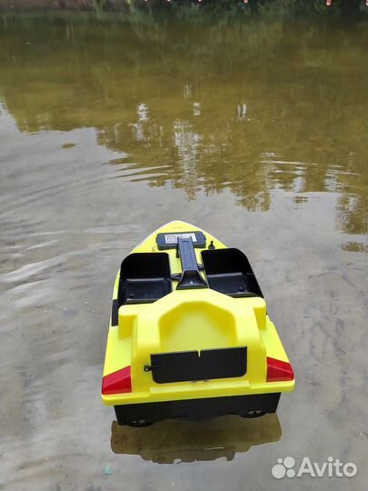 Прикормочный кораблик v020 yelow