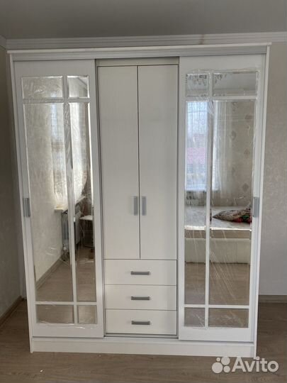 Сборщик мебели