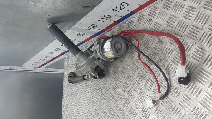 Насос эур Toyota Avensis T27 (2009-2011)