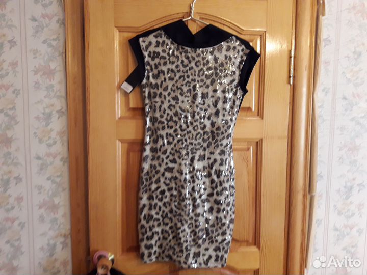 Платье вечернее