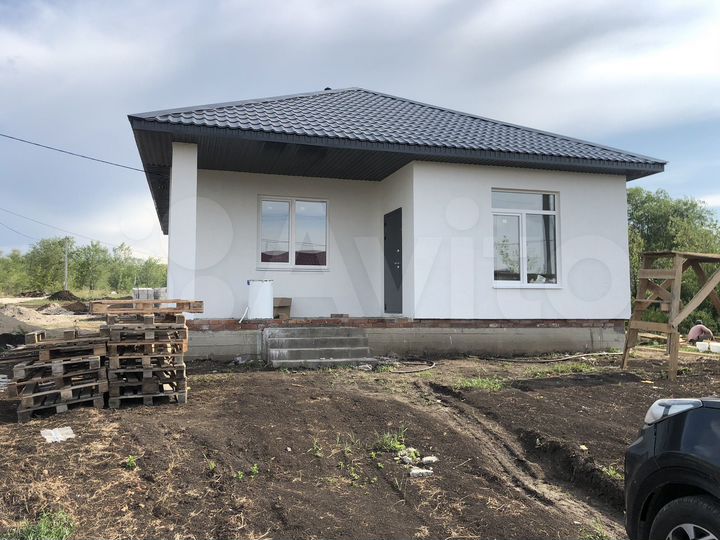 Дом 93 м² на участке 8 сот.