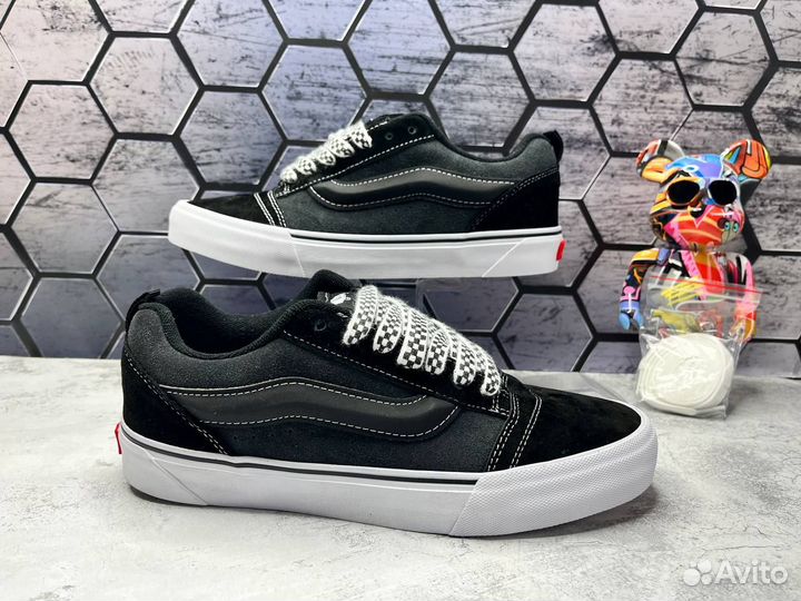 Кроссовки Vans knu skool дутыши черный