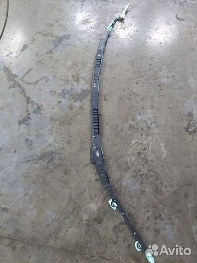 Шторка безопасности левая Mercedes S 500 4Matic