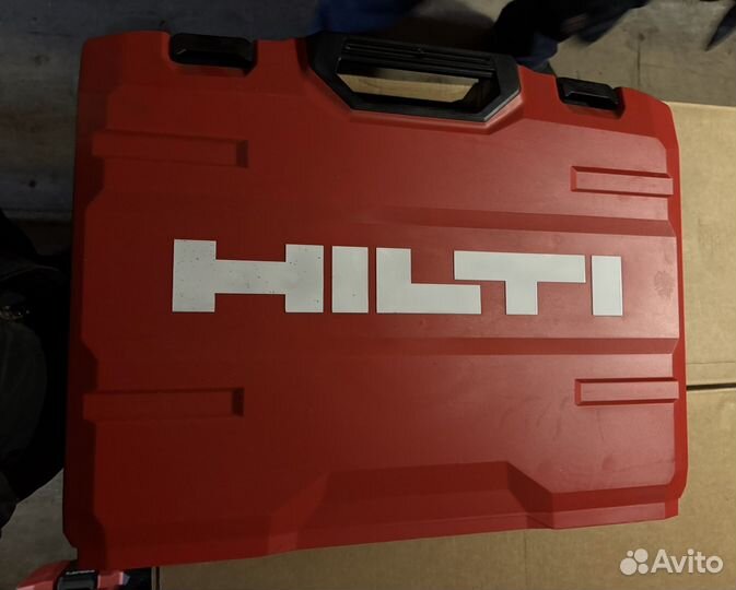 Комбинированный перфоратор Hilti TE 70 AVR новый