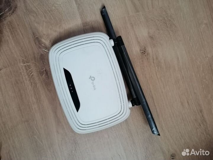 Тв приставки + роутер + пульт к приставке