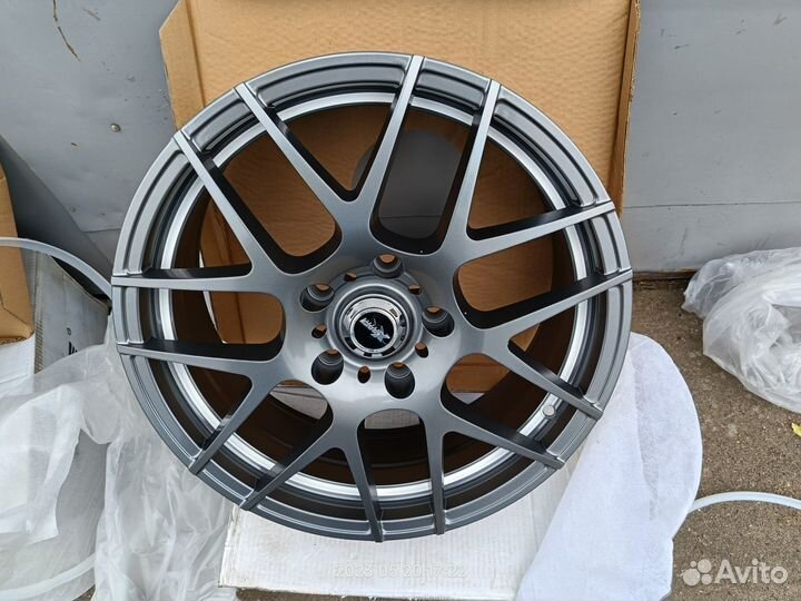 Диск X-race AF-02 7X17 5X120 ET41 DIA 67,1 GMW