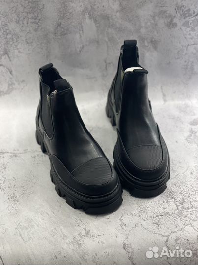 Ботинки женские челси