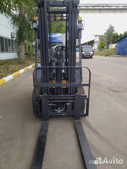 Вилочный погрузчик UN Forklifts FD15T, 2023