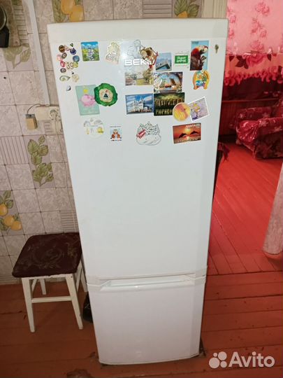 Холодильник двухкамерный беко