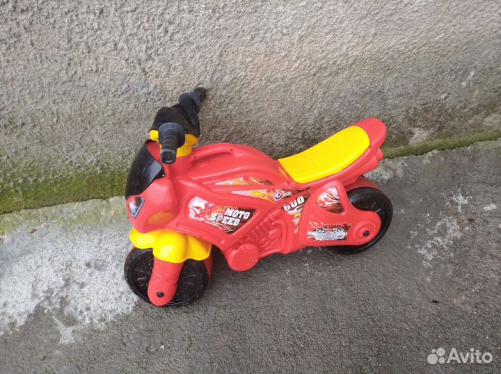 Толокар машинки и велосипед