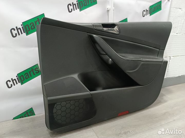Дверная карта передняя R для Volkswagen Passat B6