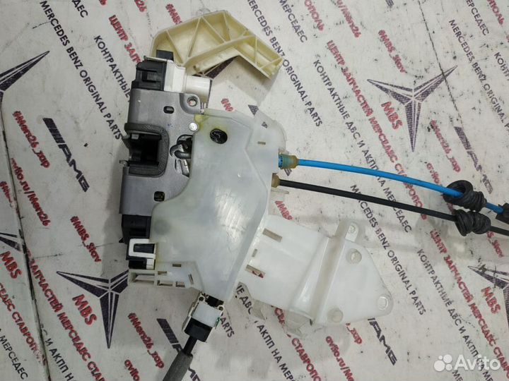 Замок двери w212 Mercedes задний левый