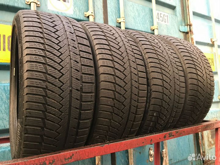 Continental ContiWinterContact TS 850 P 235/40 R18 95V