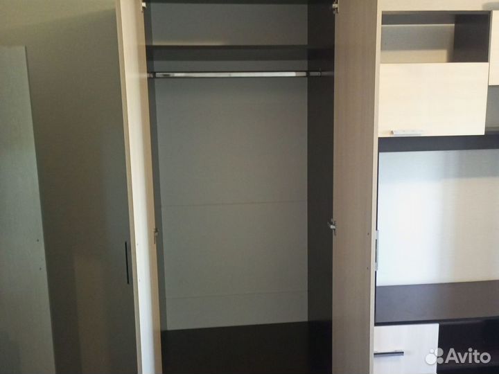 Шкаф стенка