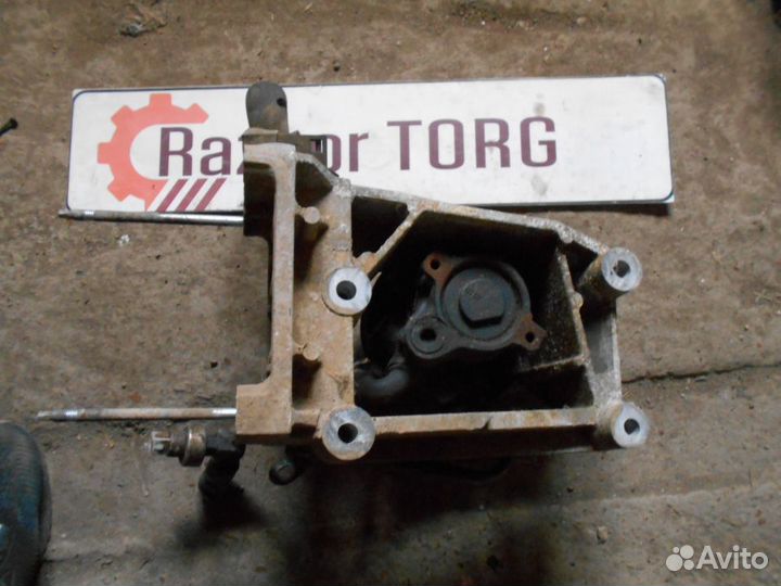 Насос гур Ford Explorer 5L2Z3A674BA