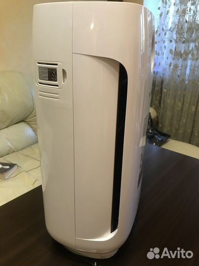 Воздухоочиститель Philips. Удаля до 99,9 вирусов