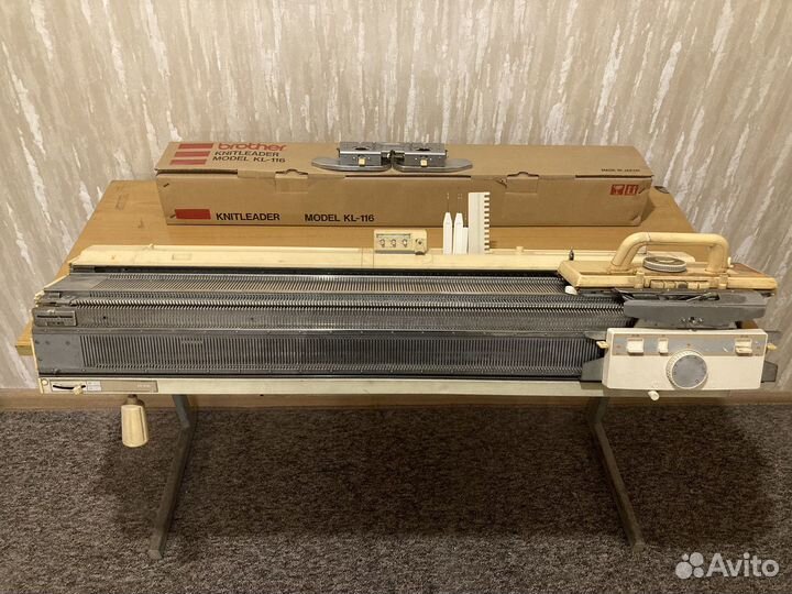 Вязальная машина Brother KR-830 5 класс