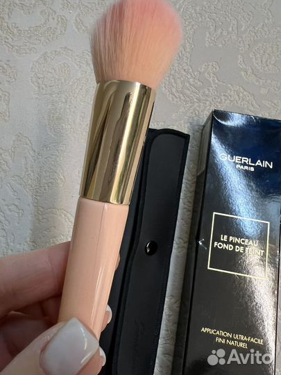 Кисти chanel, guerlain