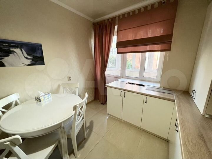 2-к. квартира, 53 м², 2/5 эт.