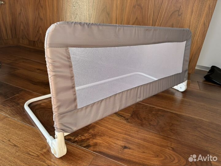 Барьер для кровати