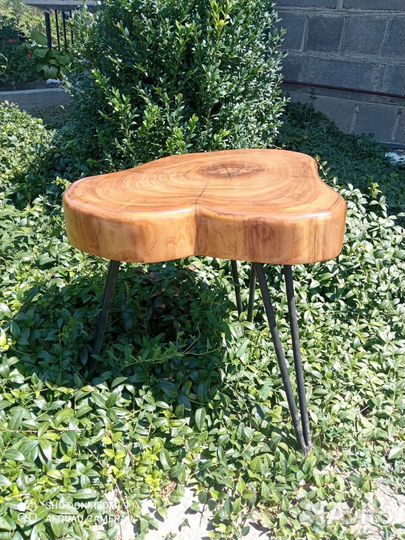 Стол из массива