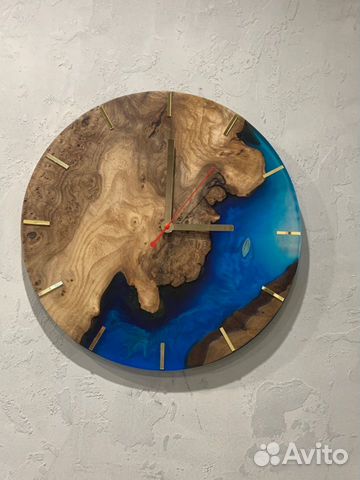 Часы настенные из дерева и эпоксидной смолы объявление продам