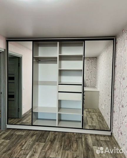 Шкаф купе новый