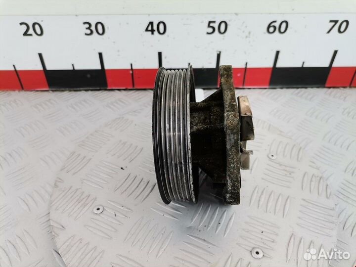 Насос водяной (помпа) для Audi A6 C6 06E121018A