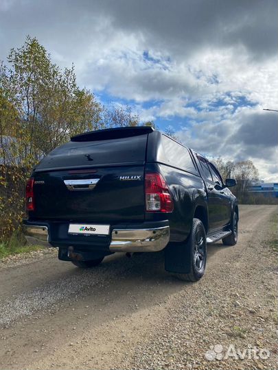 Toyota Hilux 2.8 AT, 2020, 66 300 км