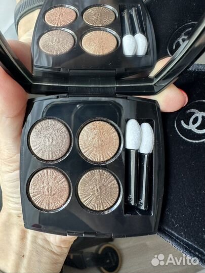Тени для век chanel