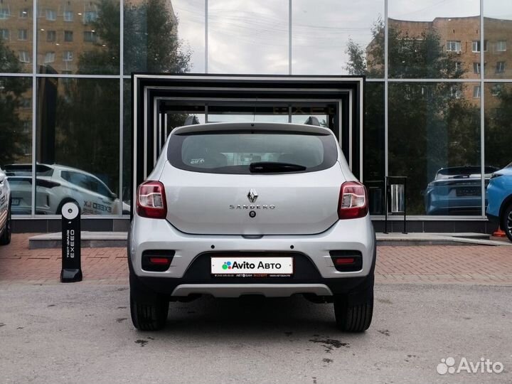 Renault Sandero Stepway 1.6 AT, 2019, 86 650 км